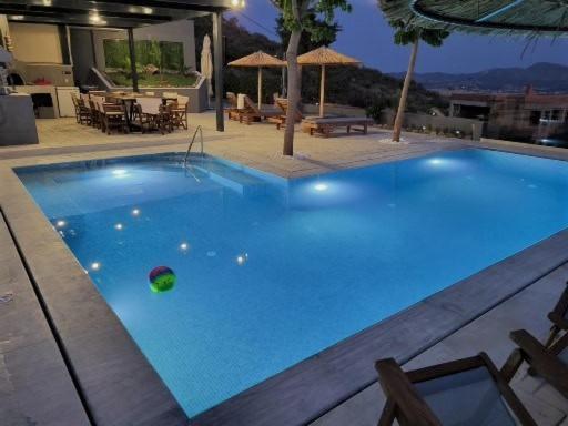 "Stergiou Luxury Apartment 2Nd Floor" Με Κοινη Πισινα Saronida Exteriér fotografie