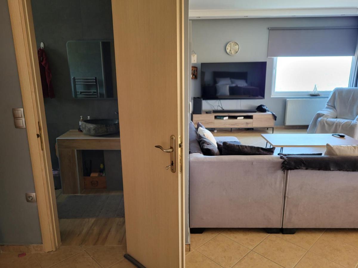 "Stergiou Luxury Apartment 2Nd Floor" Με Κοινη Πισινα Saronida Exteriér fotografie