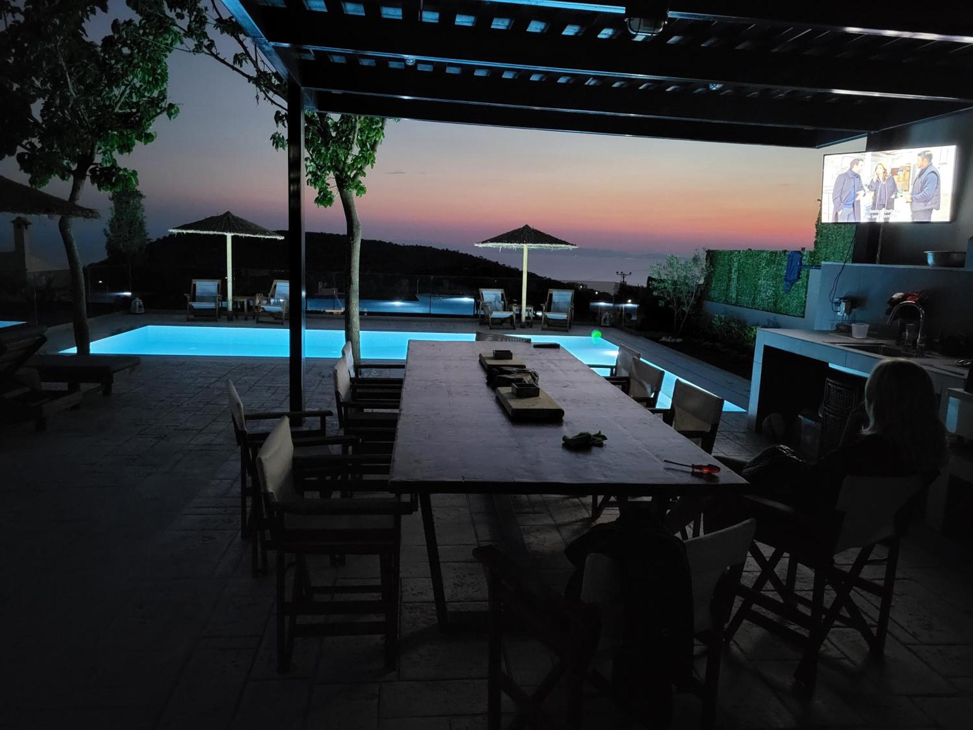 "Stergiou Luxury Apartment 2Nd Floor" Με Κοινη Πισινα Saronida Pokoj fotografie